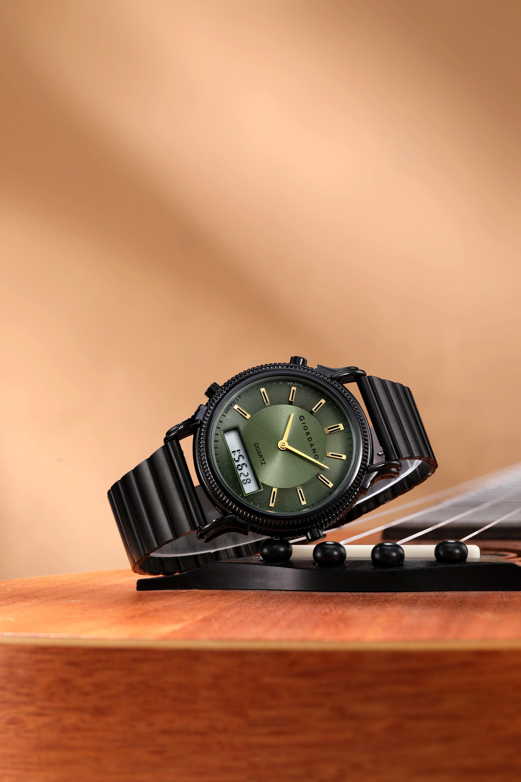 Giordano Analog-Digital Watch for Men - Round Green Dial with Dual Display, Quartz Movement and Black Stainless Steel Strap - GZ-50209-33 - Image 3