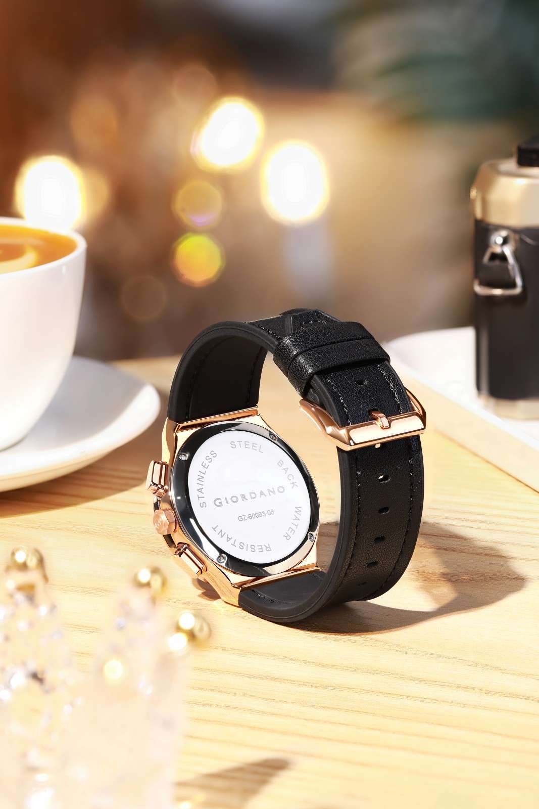 Giordano analog Watch for Women – Round Dial, Leather Strap, Crystal-Studded Bezel with Quartz Movement-GZ-60093-06 - Image 3