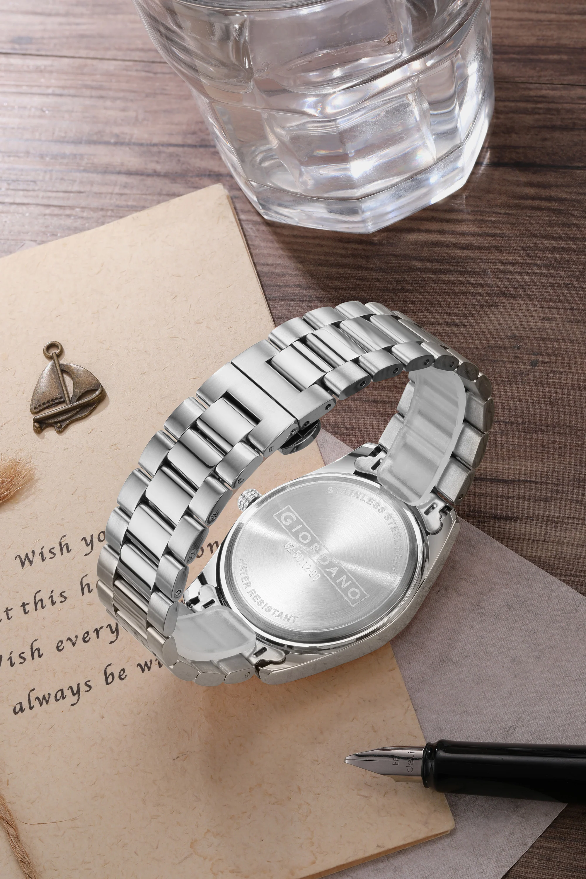 Giordano Analog Wrist Watch for Men Stylish Metal Strap with Water Resistant 3 Hand Mechanism for Men and Boys to Compliment Your Look/Ideal Gift for Male - GZ-50112-99 - Image 4