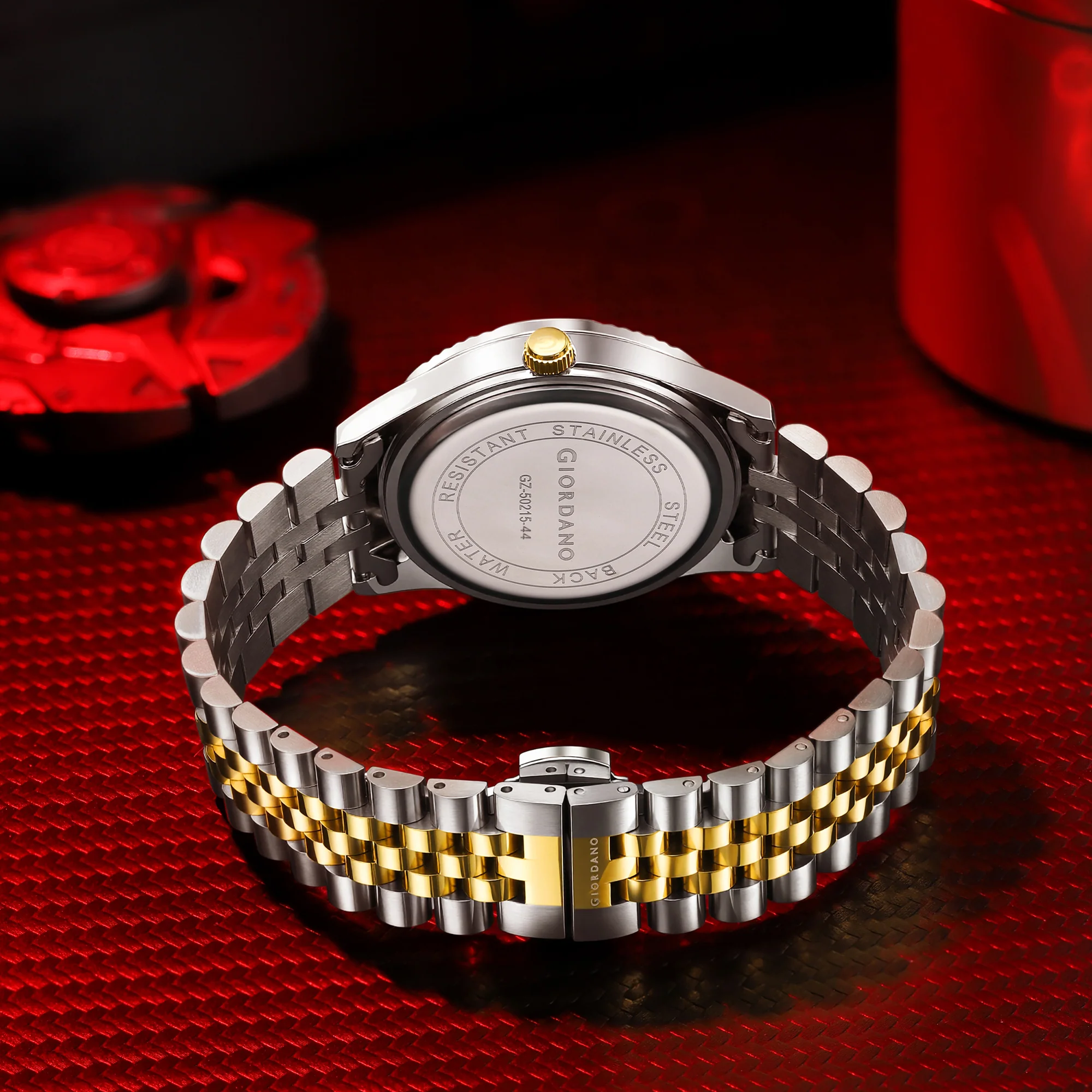 Giordano Classic Analog Quartz Watch for Men with Textured Dial, Fluted Bezel, Day & Date Display & Two-Tone Stainless Steel Strap - GZ-50215-44 - Image 4