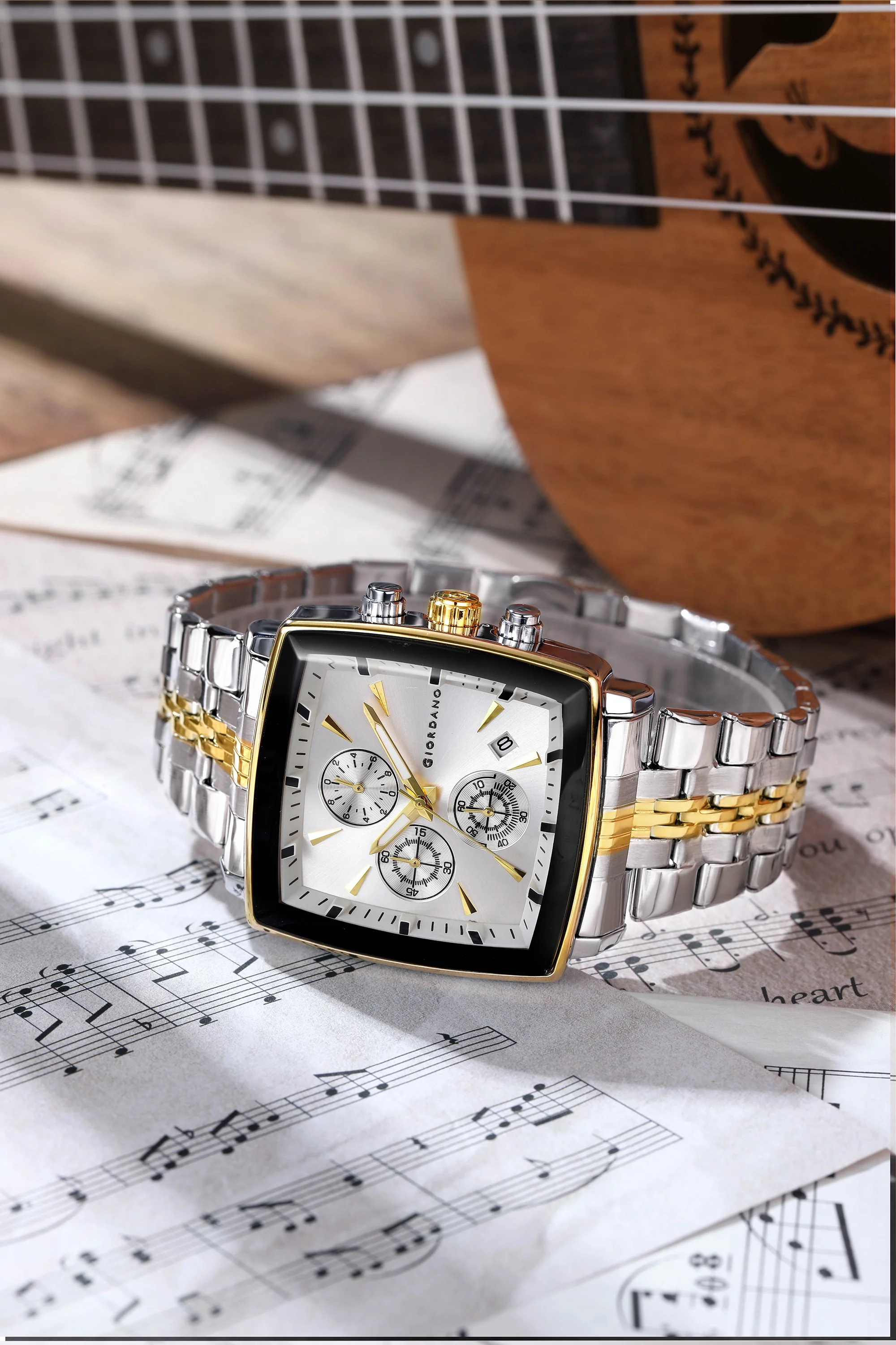 Giordano Multi Function Watch For Men With Square White Dial, Stainless Steel Strap And Date Display GZ-50138-33 - Image 4